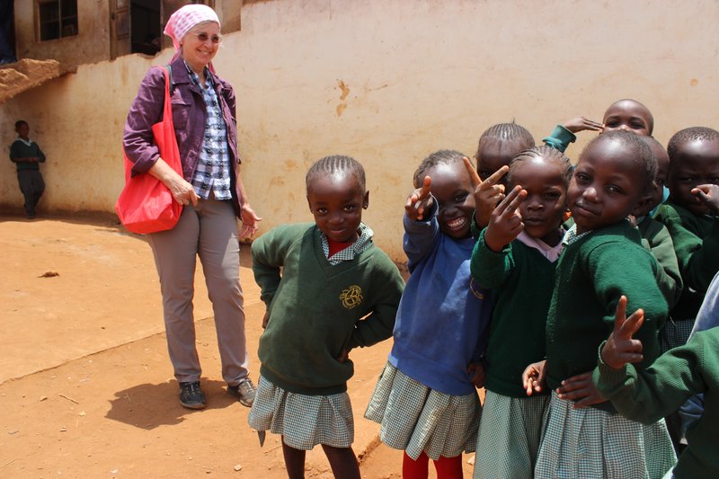 2017 Kenya trip group of smiling kids